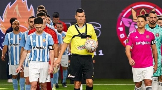 Ricardinho anuncia intenção de jogar na Kings League