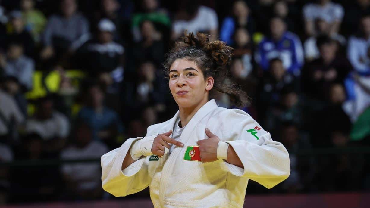 Patrícia Sampaio de bronze na Turquia