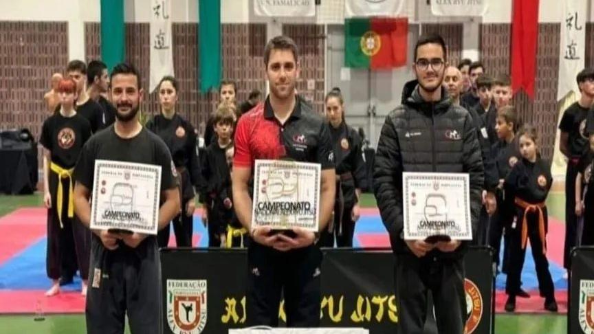 KTF é campeã de Alex Riu Jitsu