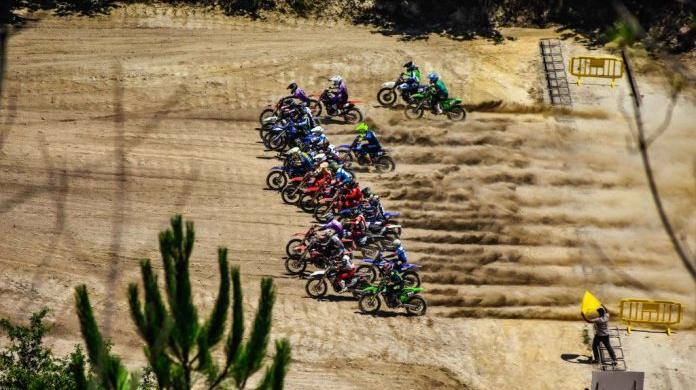 Eric Tomás ganha título de MX2 em Vieira do Minho