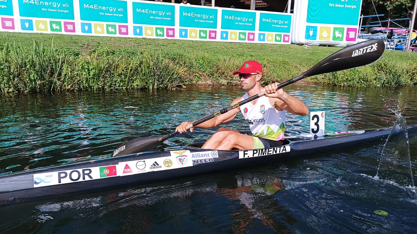 Pimenta conquista bronze em K1 500 m nos Mundiais - Canoagem