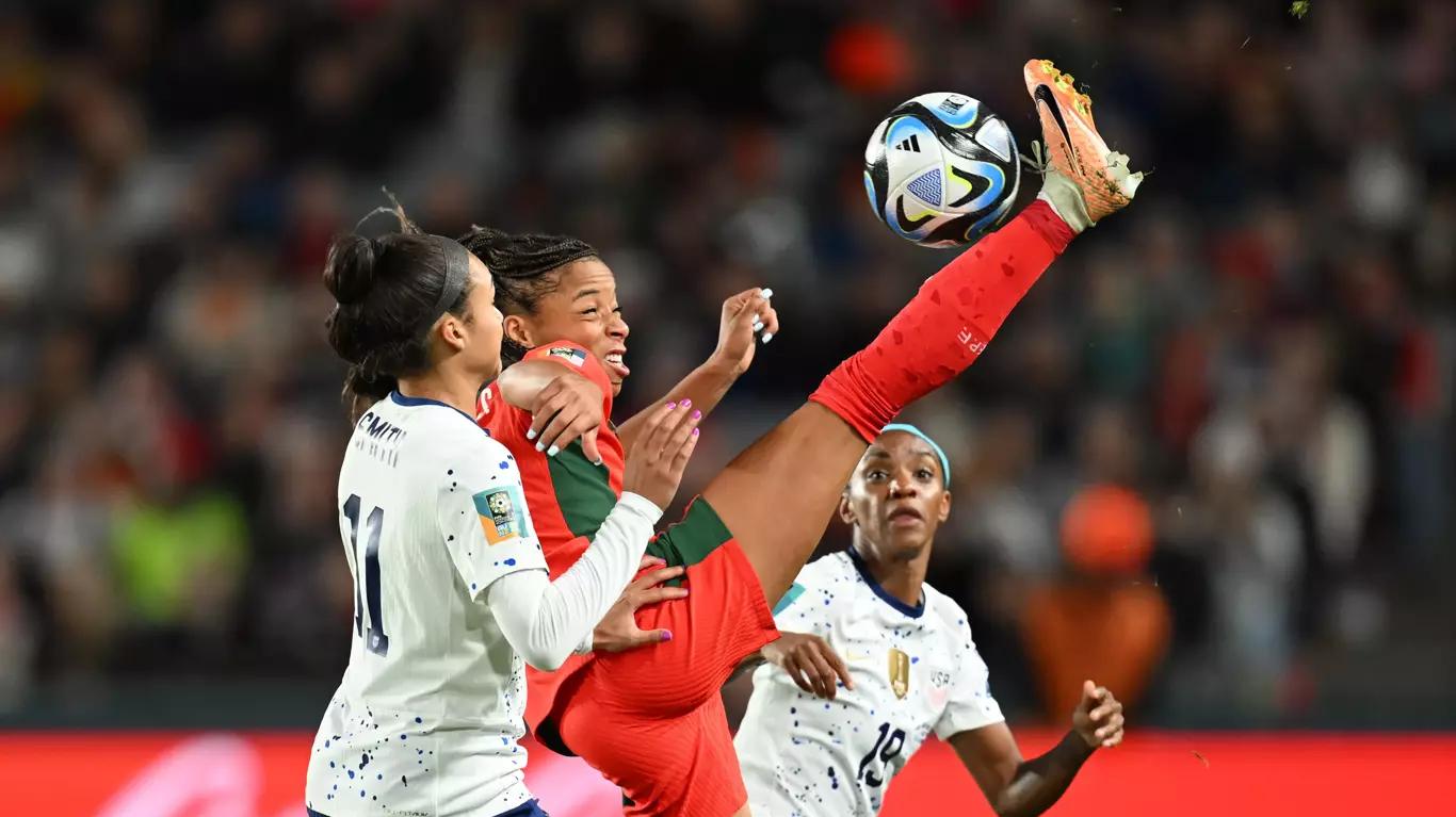 Sonho português esbarra no poste