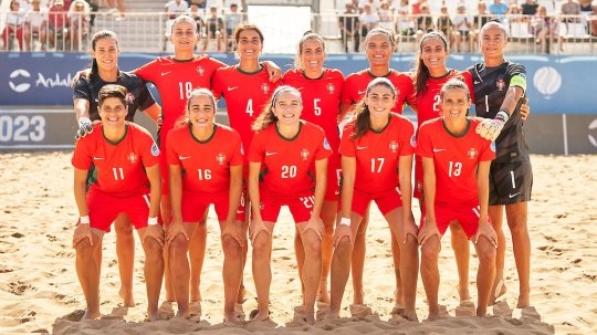 Seleção feminina fica em 2.º lugar no Mundialito