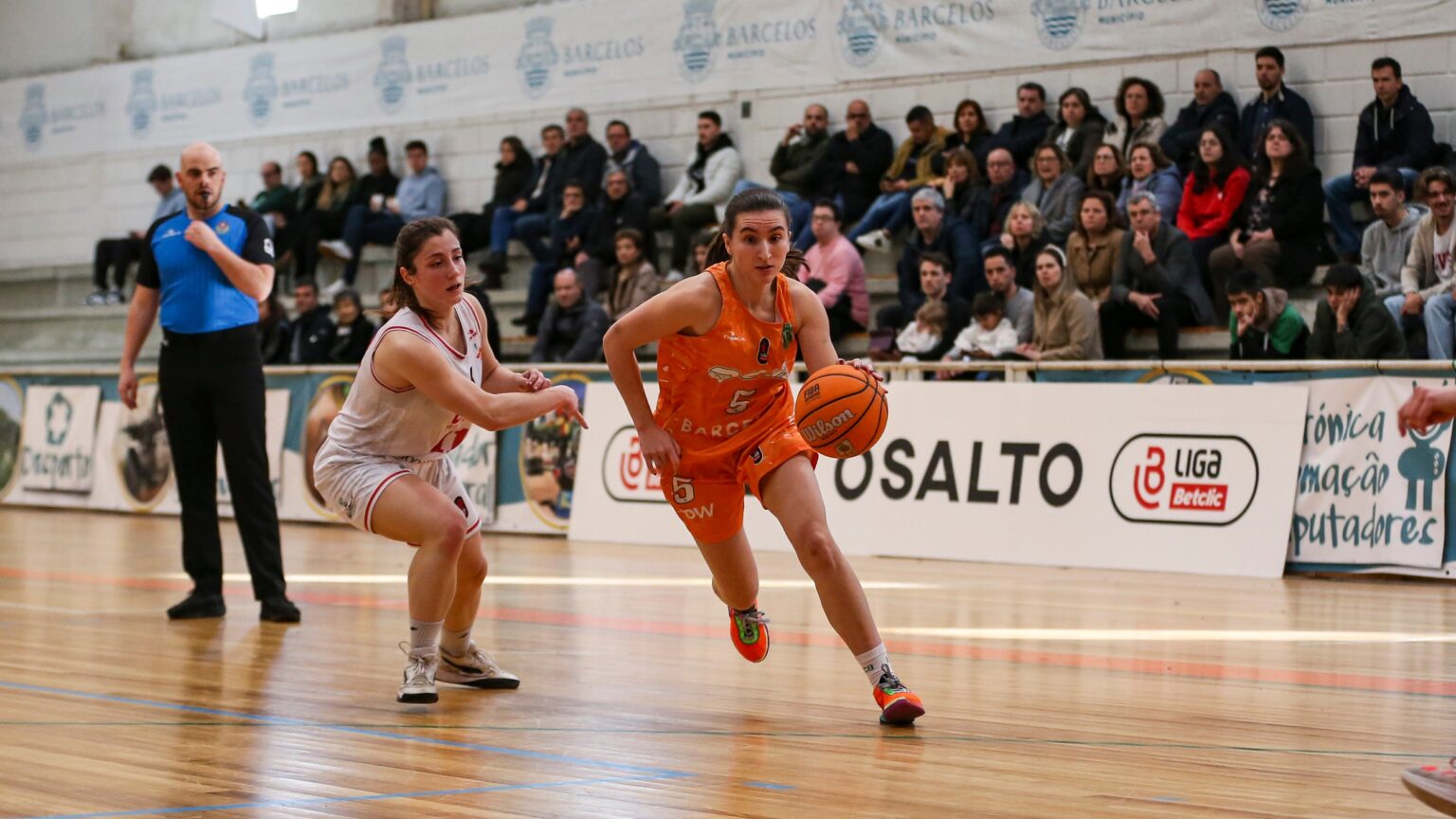 BC Barcelos perde e CP Natação ganha