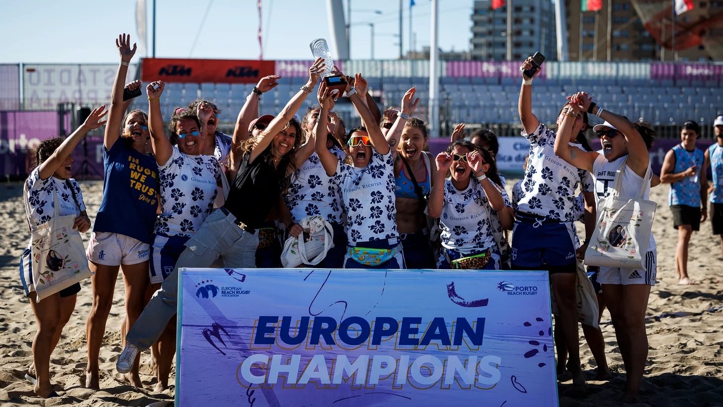 SC Porto campeã europeia de Beach Rugby