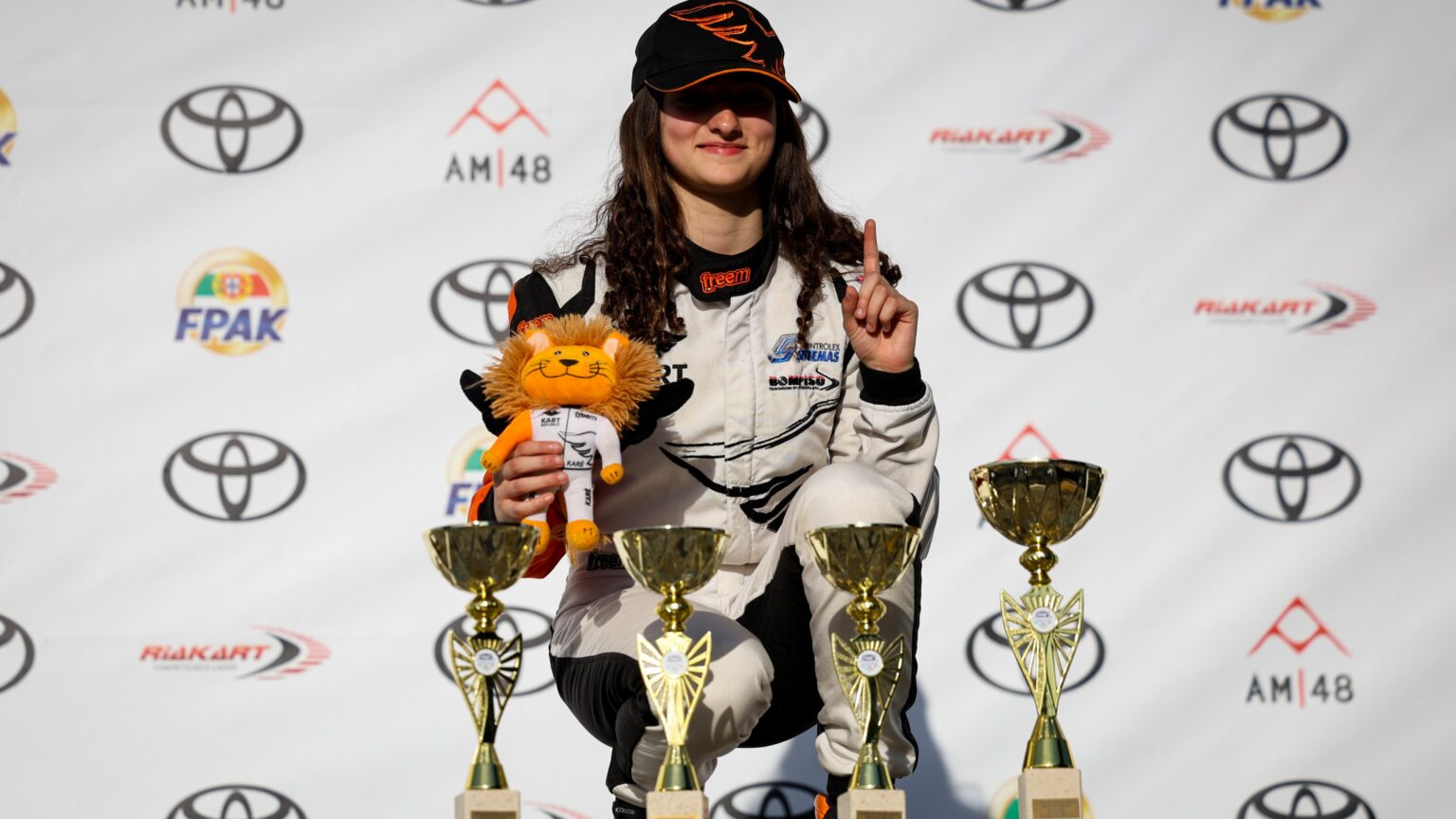 Gabriela Teixeira sagra-se campeã de Portugal de Karting Júnior