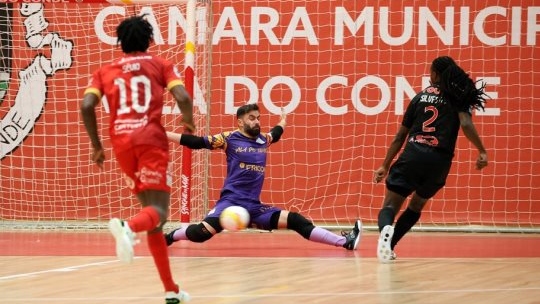 Benfica e Fundão vencem pela margem mínima