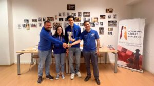 CX A2D Tridecacampeão de Xadrez