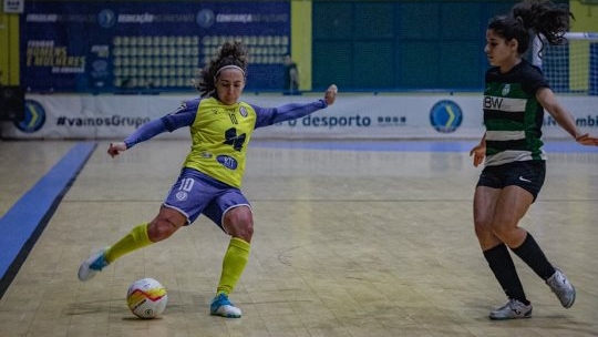 Nun'Álvares bate Sporting e segue na liderança
