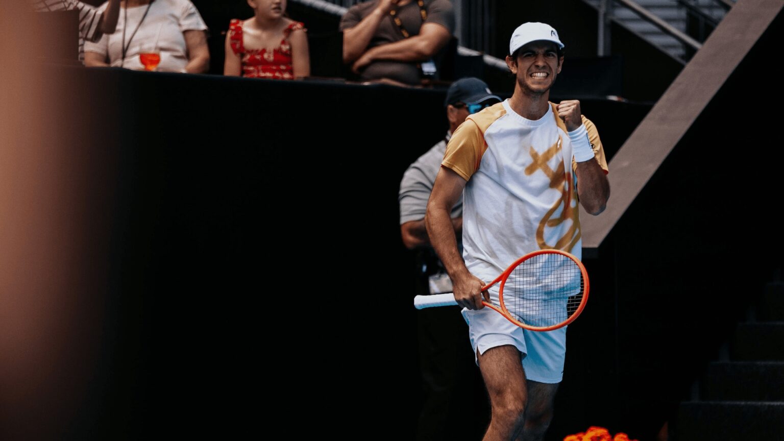 Borges na 3.ª ronda e Faria eliminado por Djokovic