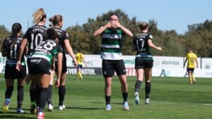 Sporting vence e adia título encarnado para já