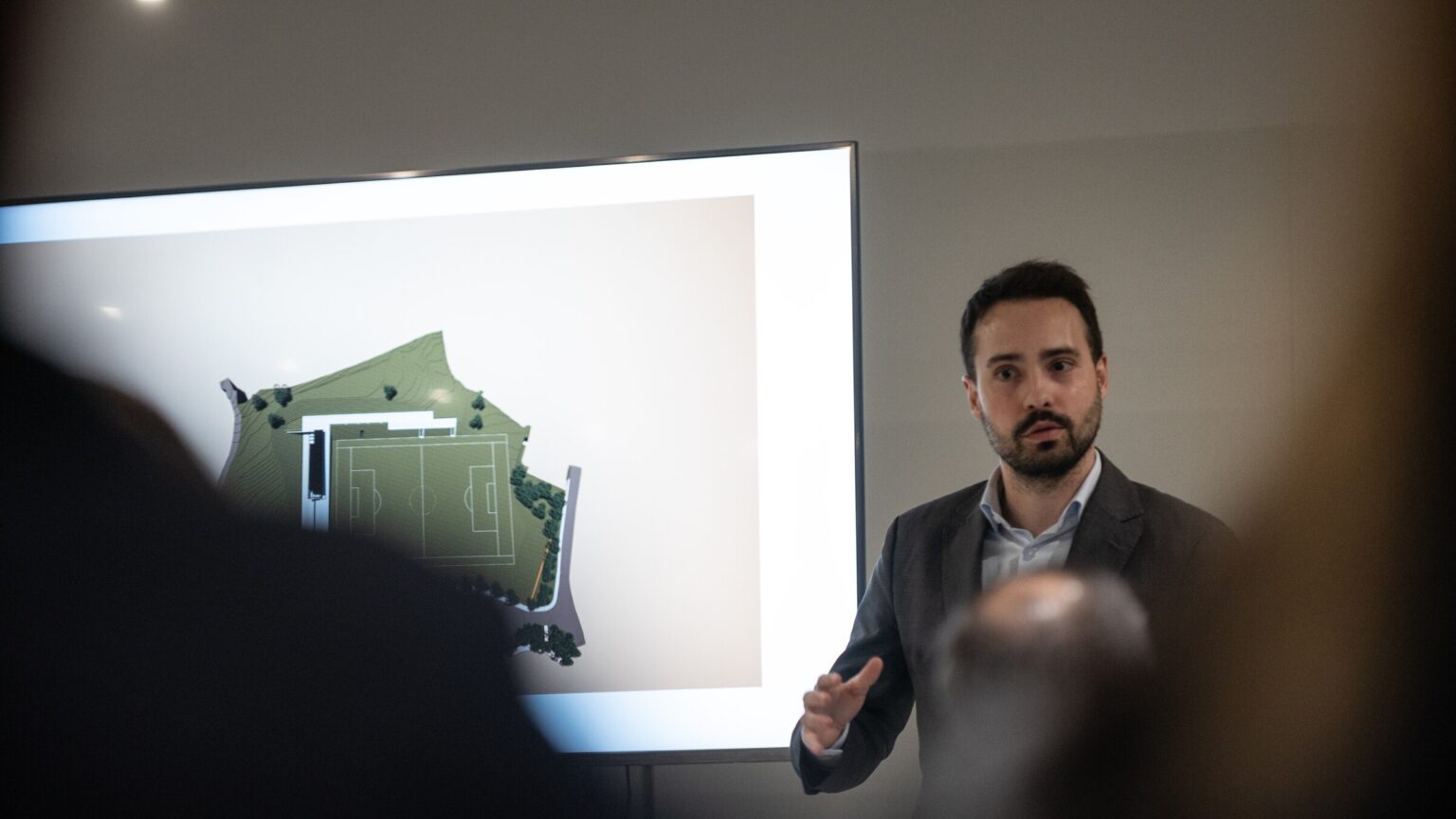 Guimarães vai expandir parque da cidade desportiva