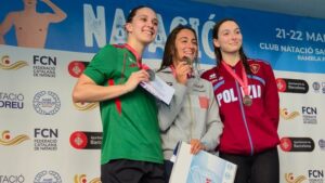 Francisca Martins bate recorde nacional dos 400 m livres