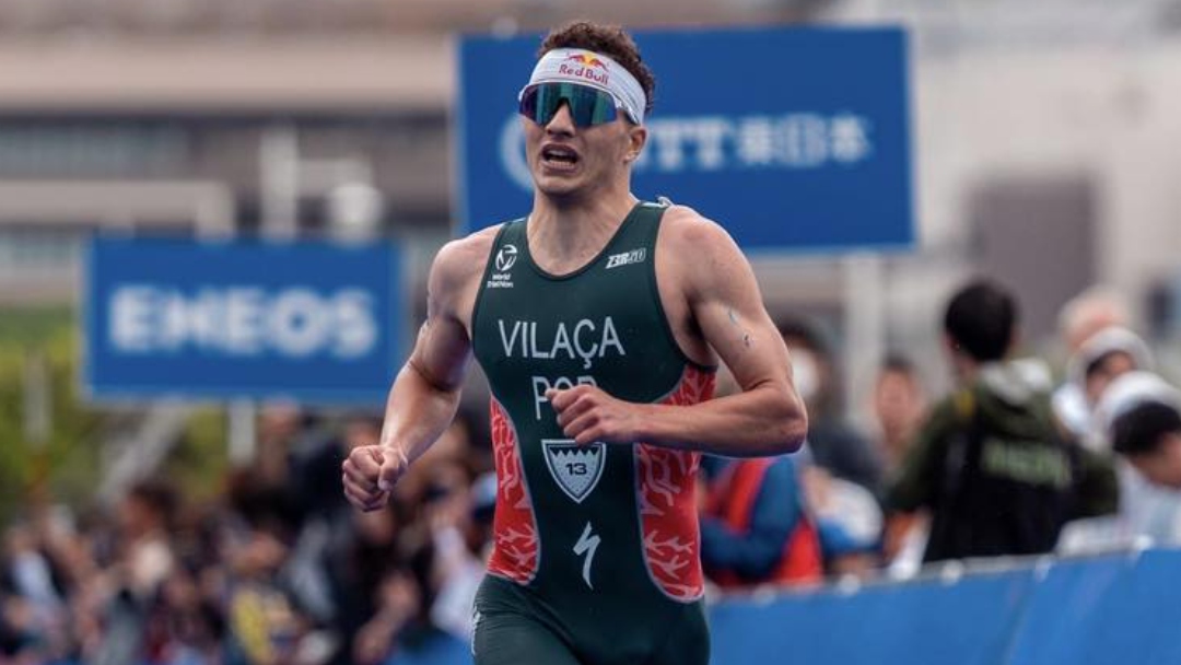 Vasco Vilaça alcança prata em etapa do Mundial de Triatlo
