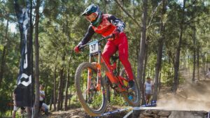 Tiago e Margarida campeões nacionais de Downhill