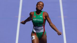 Fatoumata Diallo alcança 1.º lugar em França