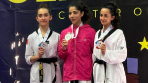 Kiara Barroso conquista prata no Solidarity Center Open