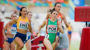 Salomé Afonso em grande nos 800 metros