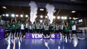 Sporting e Benfica vencem Supertaças em Sines