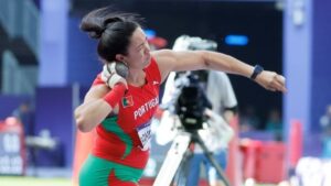 Eliana Bandeira vence lançamento do peso na Alemanha