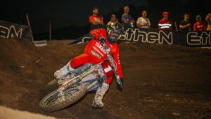 Luís Outeiro triunfa no Supercross em Fafe