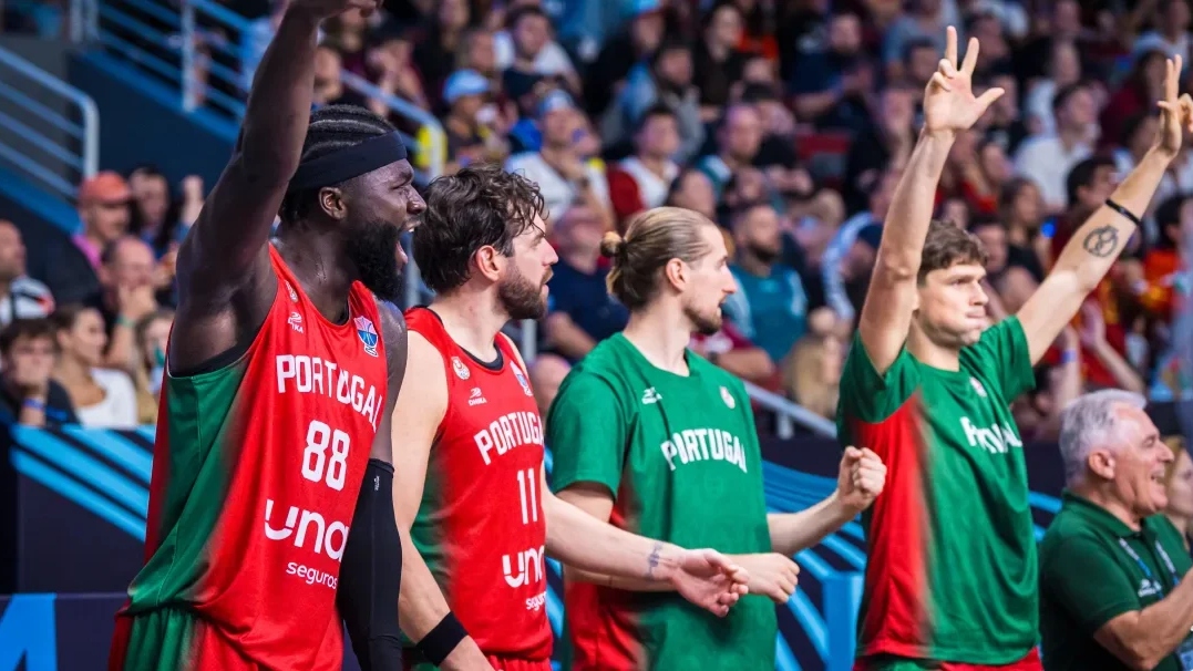 Portugal eliminado nos 'oitavos' do EuroBasket'2025