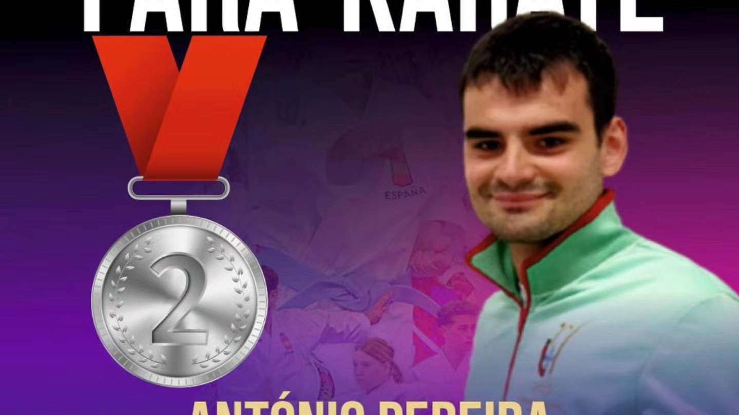 António Pereira de prata em ParaKaraté