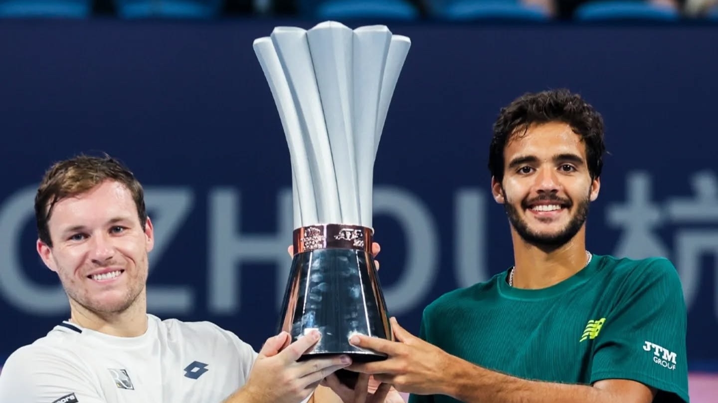 Francisco Cabral triunfa na China