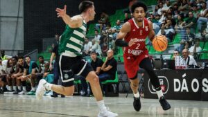 Águias vencem primeiro dérbi da temporada