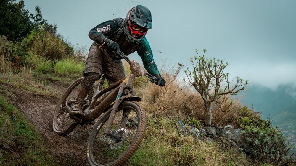 Jimmy Silva triunfa na Taça de Portugal de Enduro