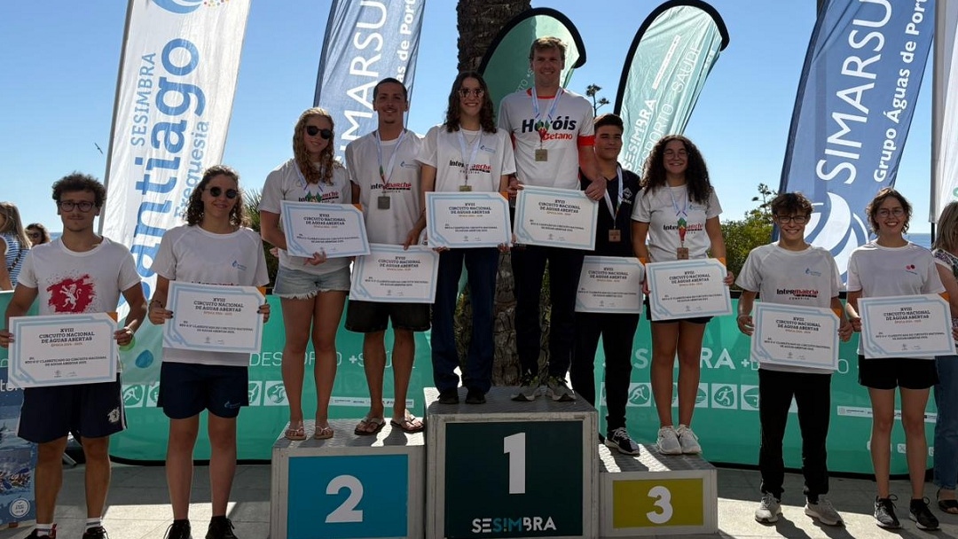 Hugo e Beatriz campeões nacionais de Águas Abertas