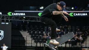 Gustavo Ribeiro é 5.º no Skate em Paris