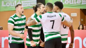 Leões batem Benfica e erguem Supertaça