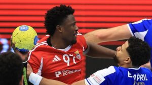 Clássico da jornada 11 termina empatado