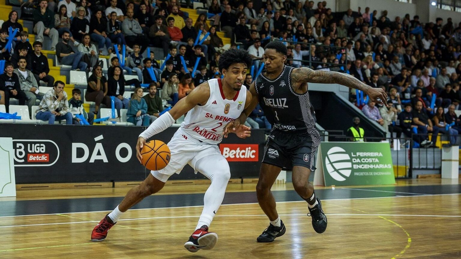 Benfica bate Queluz na 5.ª jornada