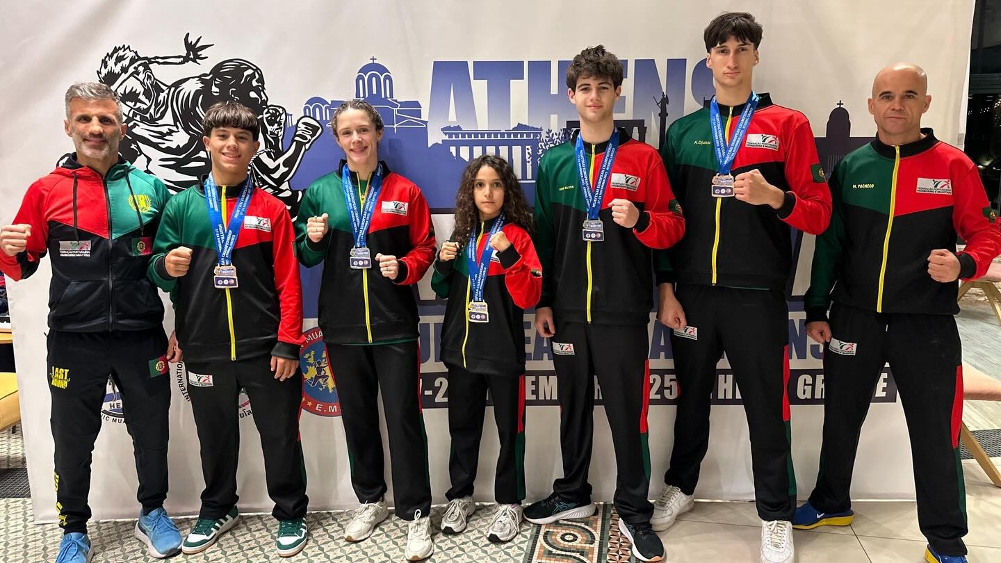 Seleção de Muaythai com seis medalhas no Europeu