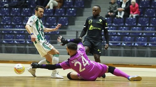 Rio Ave bate Quinta dos Lombos em casa