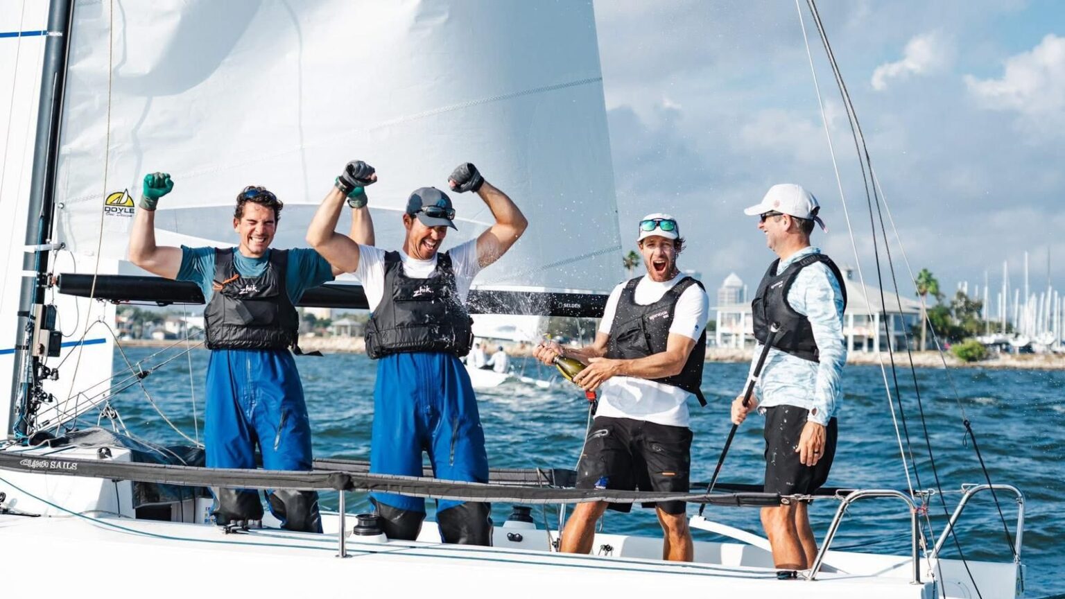 Gonçalo Ribeiro e Paulo Manso brilham no campeonato norte-americano