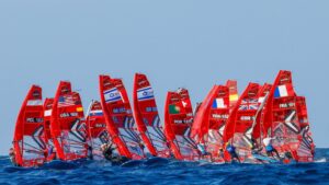 Ricardo Correia é top-10 sub-21 no Europeu da classe iQFoil