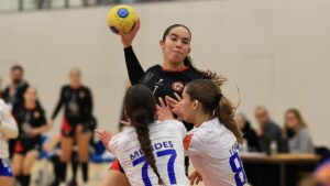 CJ Almeida Garrett vence Colégio Gaia