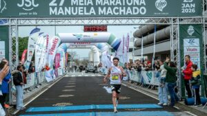 André Pereira e Solange Jesus vencem Meia Maratona Manuela Machado