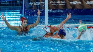 Seleção feminina com um triunfo e duas derrotas