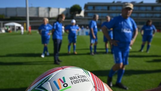 Primeiro torneio competitivo de Walking Football