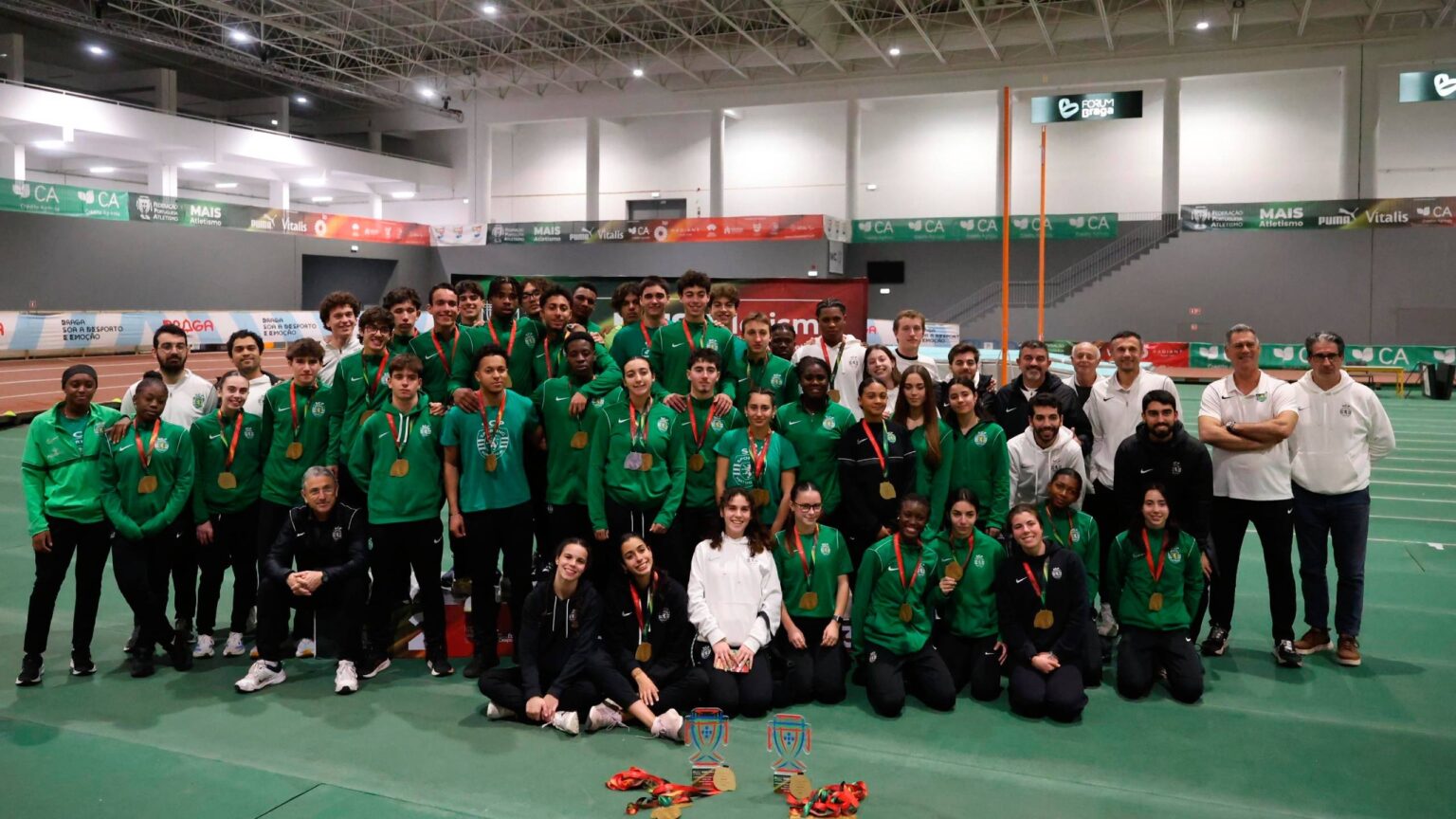 Sporting sagra-se campeão sub-20 de pista curta