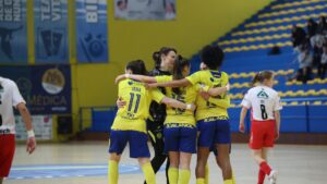 Nun'Álvares goleia no reduto do Árvore