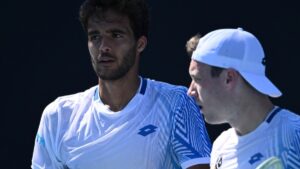 Francisco Cabral cede nos 'quartos' em Doha