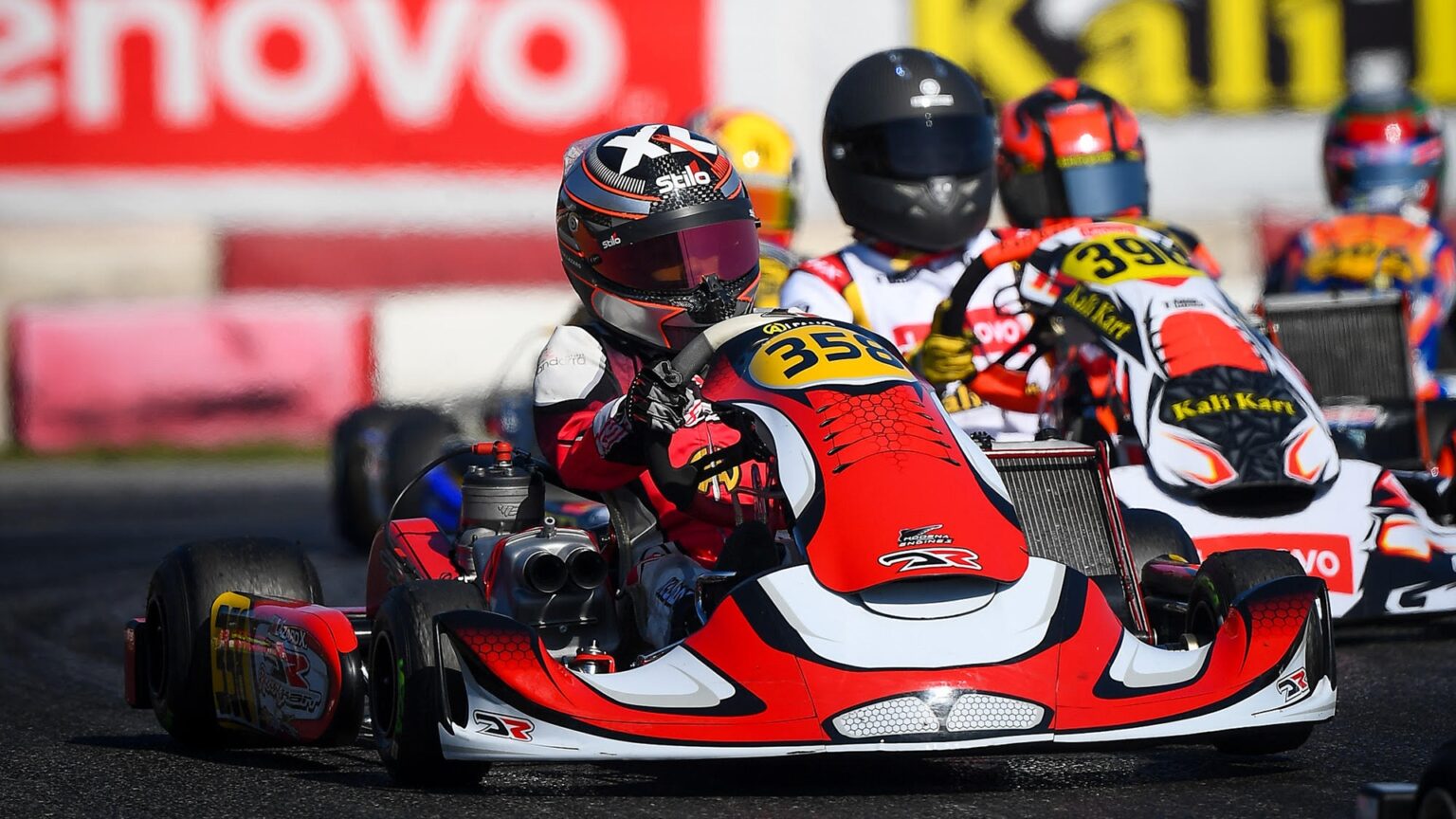 Xavier Lázaro no 17.º posto na WSK Super Master Series
