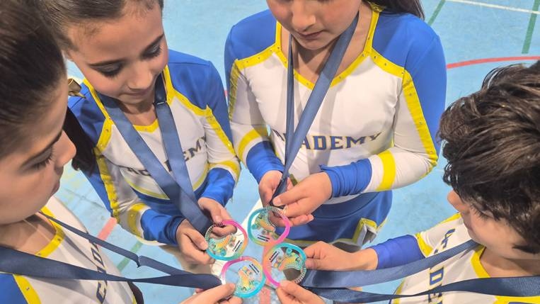 Maísa Silva e Miguel Machado brilham na Liga Esperança