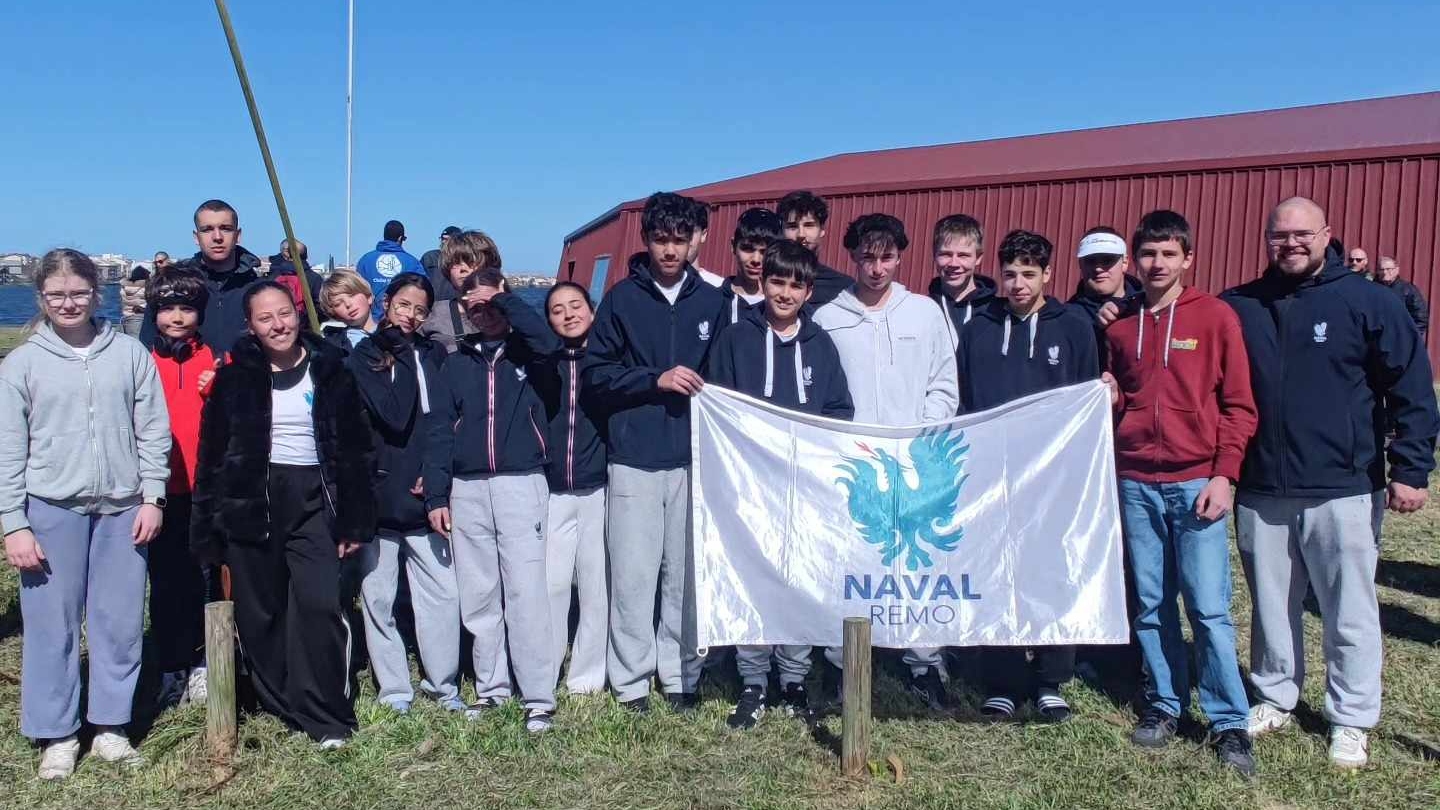 Naval com pódios em competições jovens