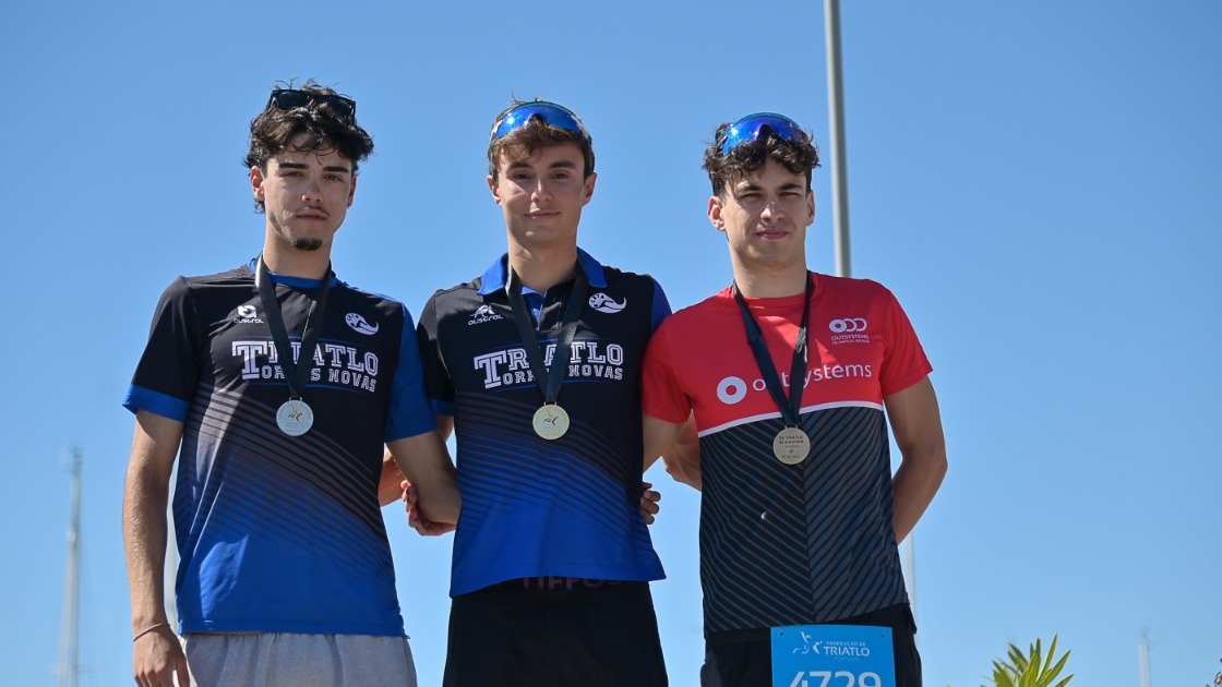 Gustavo e Maria Tomé campeões de Triatlo super-sprint